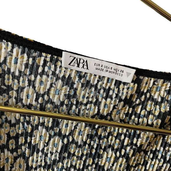 ZARA Black & Marigold Yellow Tan Floral Printed Crinkle Wide Leg Belted Jumpsuit - Picture 4 of 11